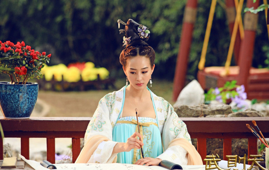 武媚娘传奇-徐贤妃剧照