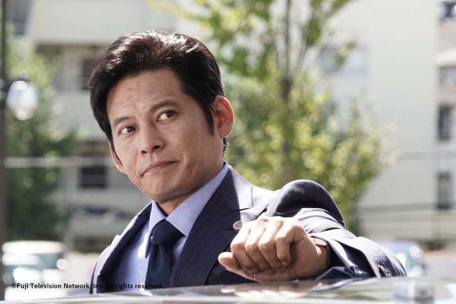 金装律师(日版)-甲斐正午剧照