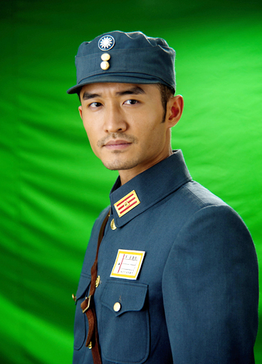 战火连天-骆平剧照