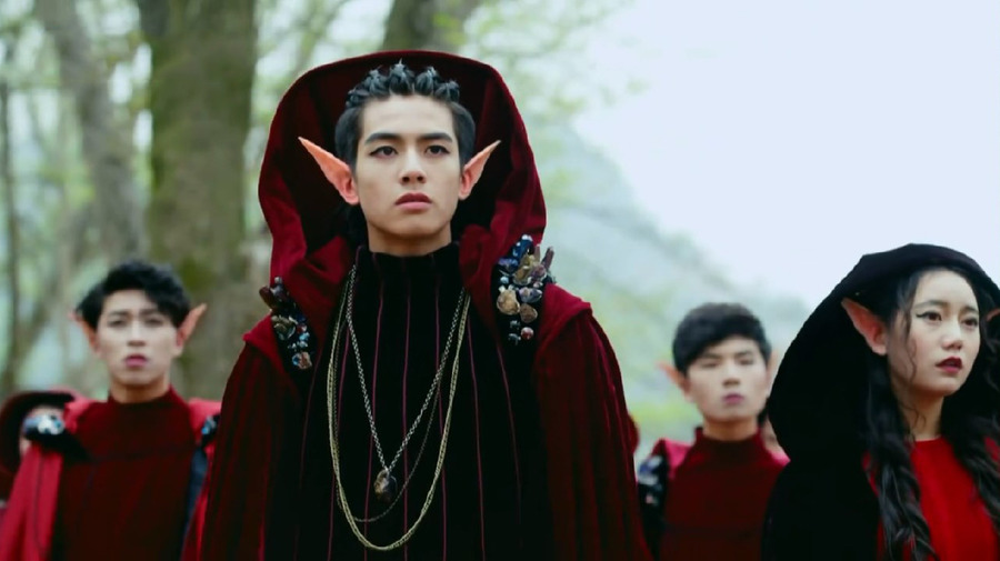 x我要bb /   分享到: 半妖倾城2 第19集 外星妖族应龙来到地球